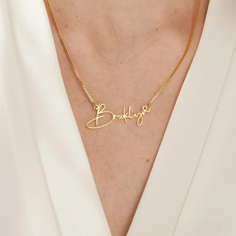 Personalized Gold Name Necklace With Box Chain