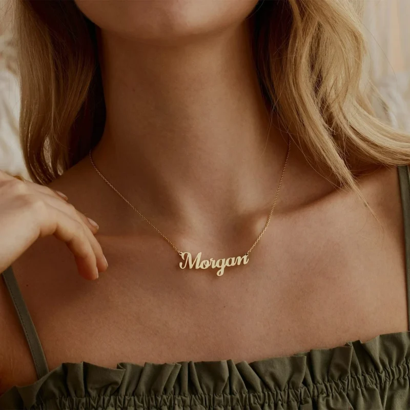 Dainty Name Necklace with Twist Chain